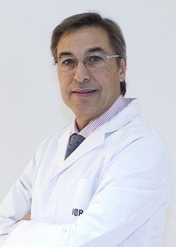 Doctor mammologist Manuel Santeugini Artusa